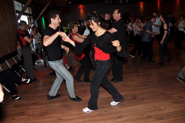 min 2013 04 21 station danse 245